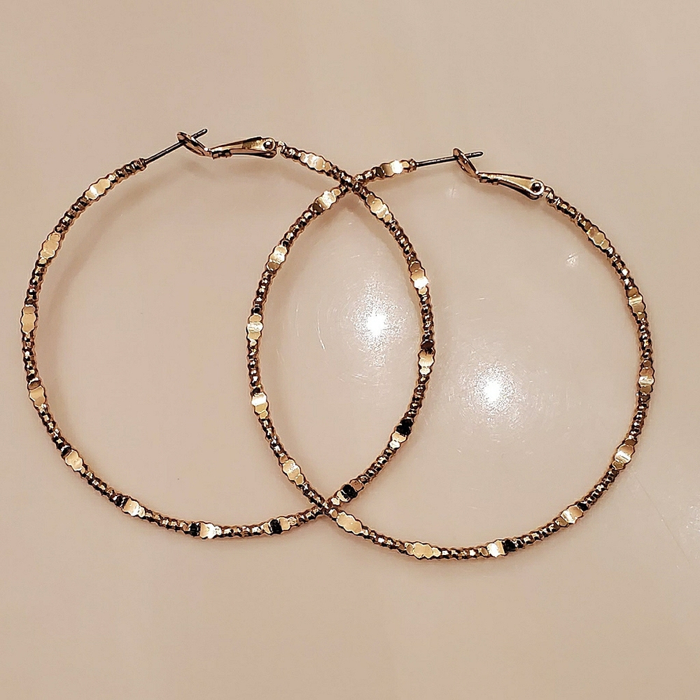 Sparkly gold hoops